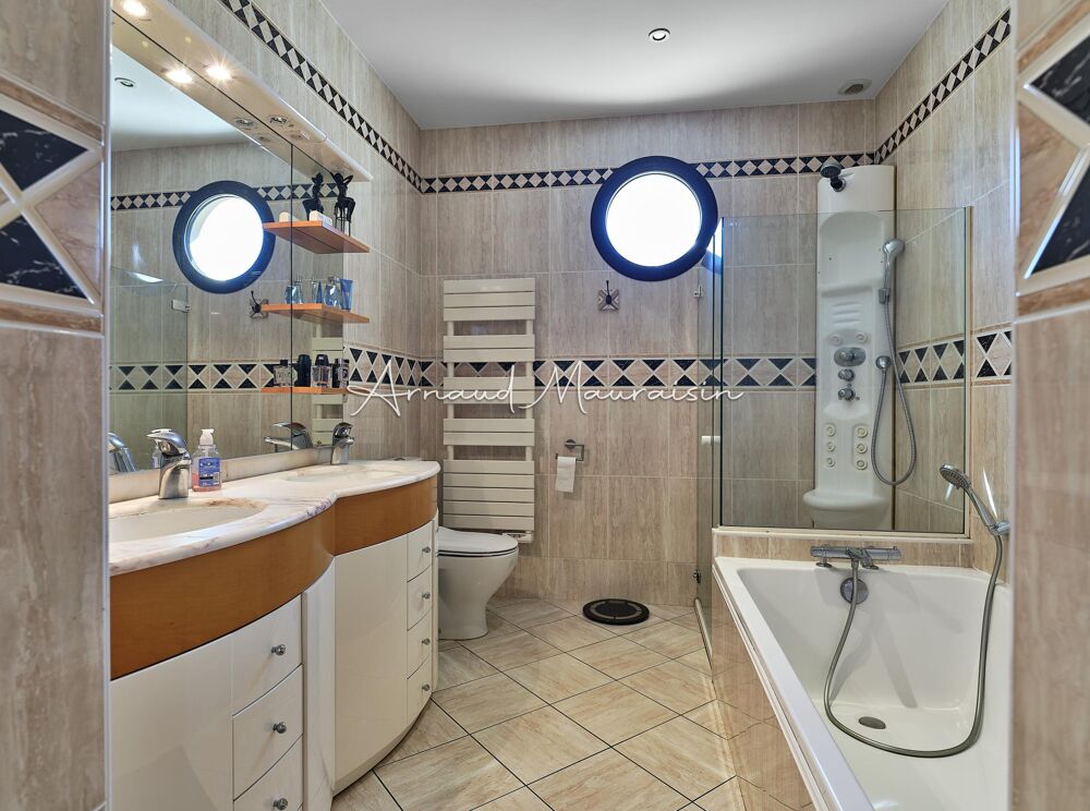 à vendre  Maison Challans (85300)