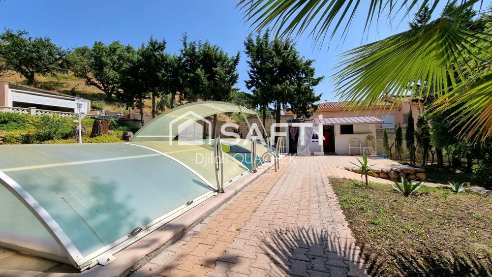 Maison 6 pièces de 150 m² avec piscine sur 4221m² de terrain