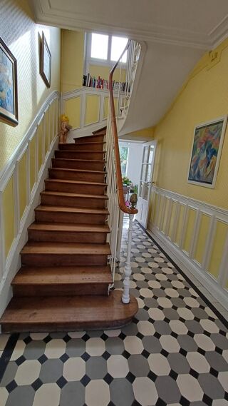  Maison � vendre 7 pi�ces 218 m�