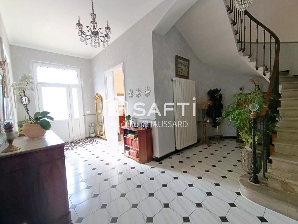 Vente Maison Maison de Maître 4 chambres piscine grange Ouveillan