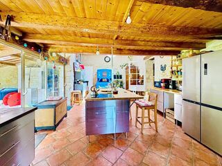  Maison  vendre 5 pices 210 m