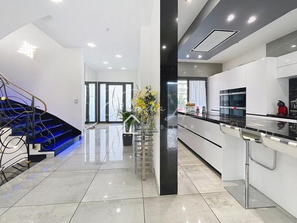 Vente Maison PROPRIÉTÉ  D'EXCEPTION 368 M² UTILES SUR UNE PARCELLE DE 744M² Argenteuil