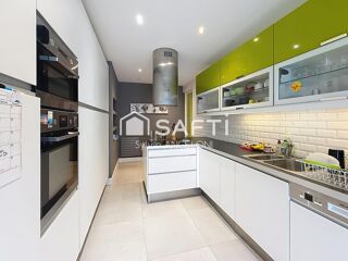 Vente Appartement Esprit maison de ville, entrée indépendante et terrasse La tour-du-pin