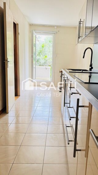  Appartement � vendre 4 pi�ces 83 m�