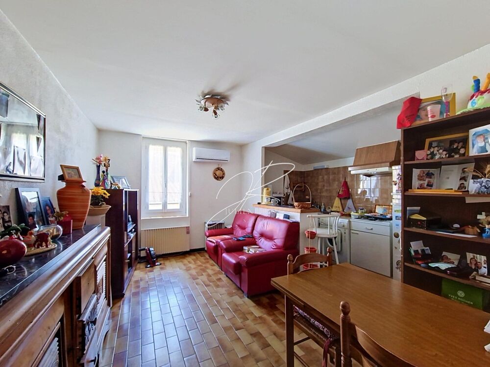 Vente Immeuble Immeuble 108 m², 2 apartements, garage et remise Serignan
