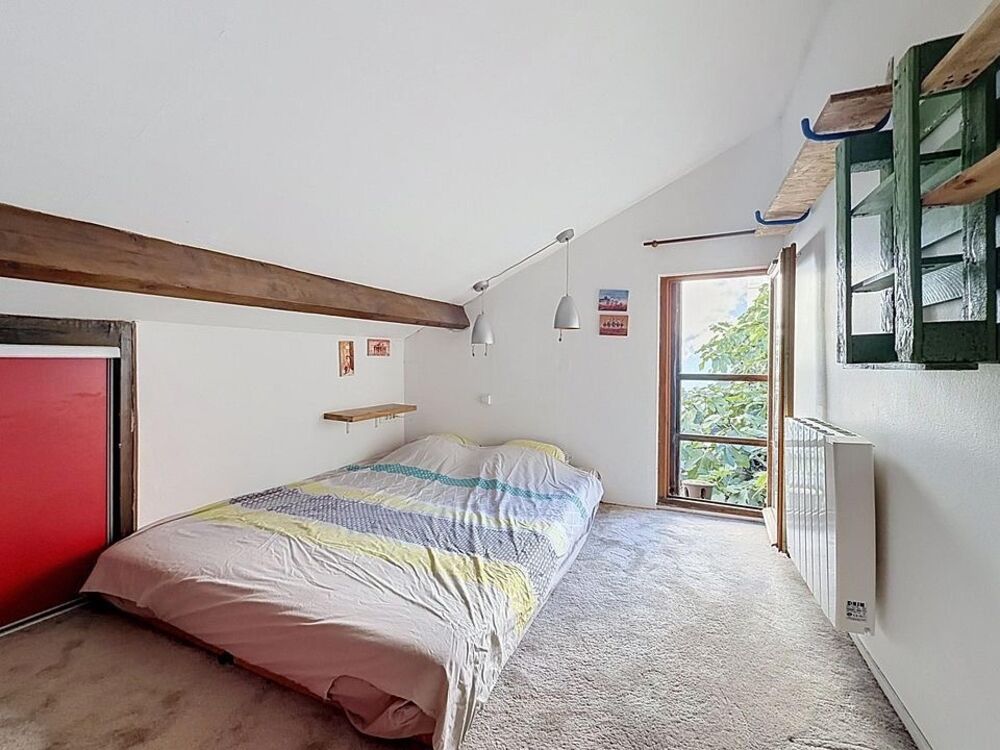 Vente Maison Maison atypique en duplex avec chambre séparée et cave, proche transports et commerces Ivry-sur-seine