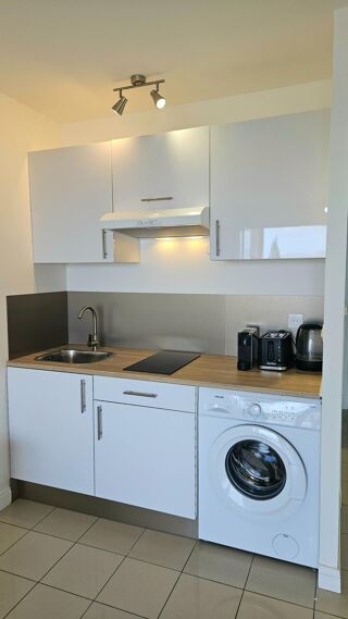  Appartement � louer 1 pi�ce 25 m� Fort-de-france