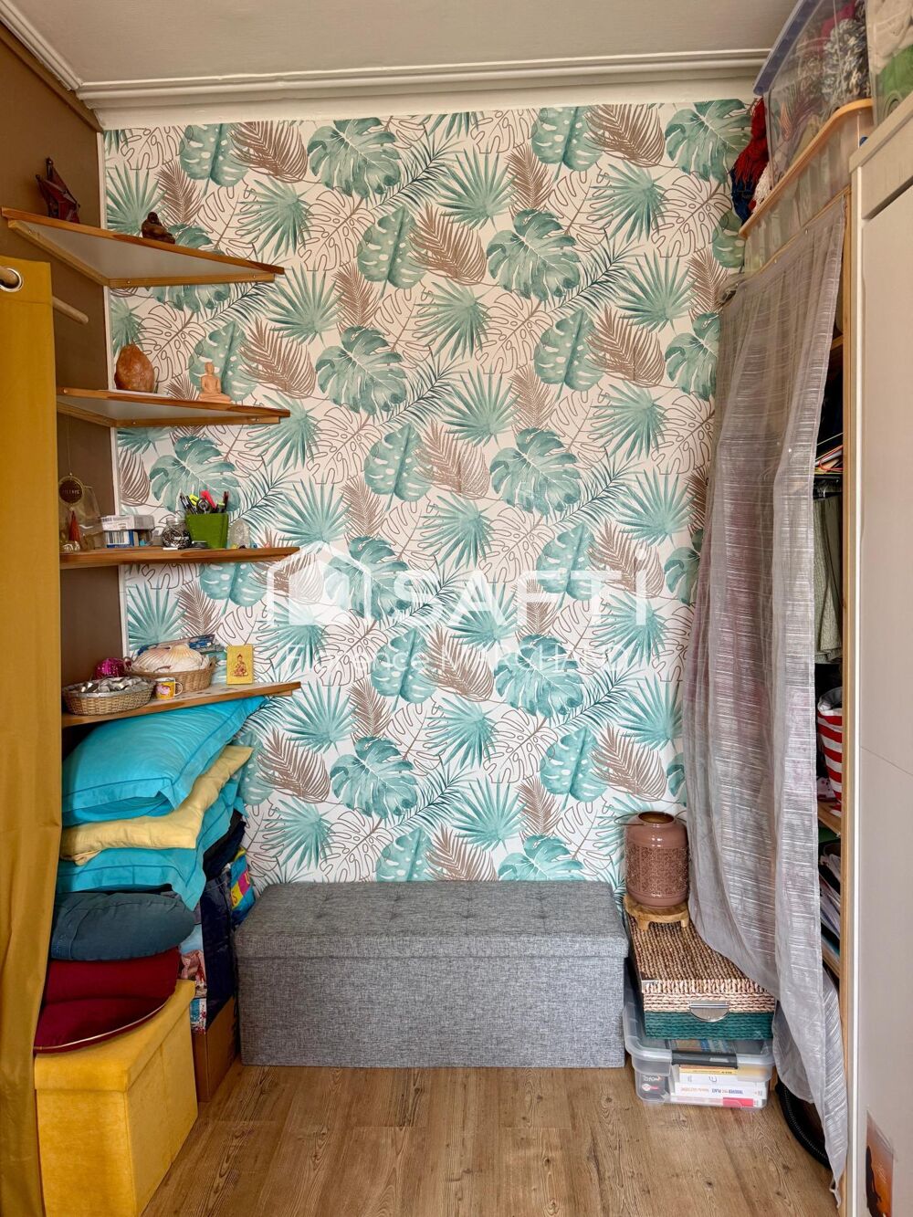 Studio cosy avec lit escamotable-Idéal investissement ou pied-à-terre