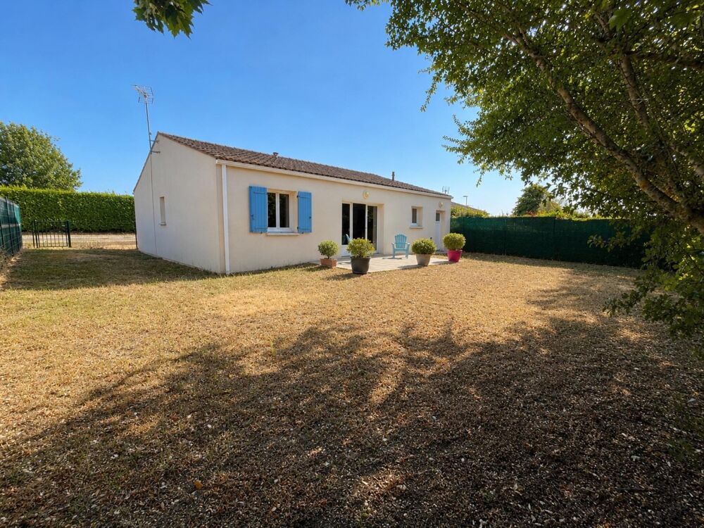Vente Maison Maison Familiale Trois chambres . Sainte-soulle