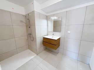  Appartement � vendre 3 pi�ces 84 m�