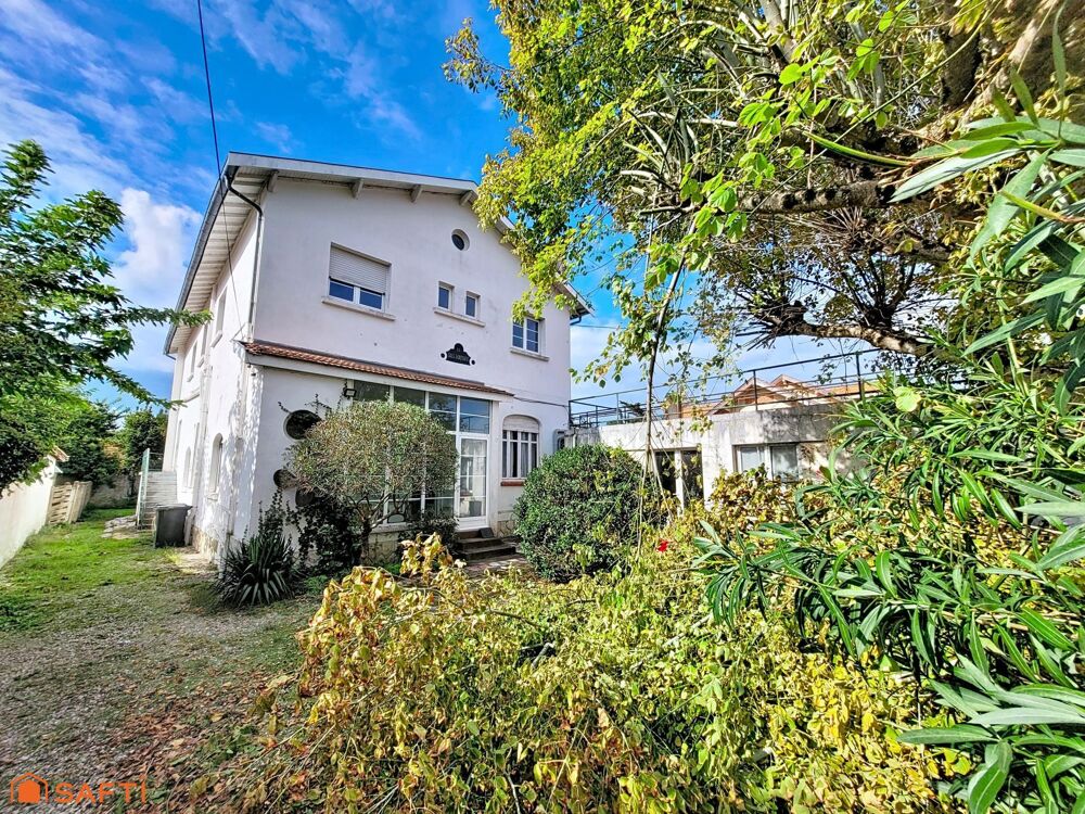 Vente Maison Grande Villa 13 chambres, idéal gîte ou maison d'hôtes Soulac-sur-mer