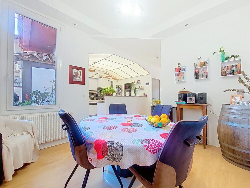Vente Maison Maison de ville T5 avec grand garage et terrasse Beziers