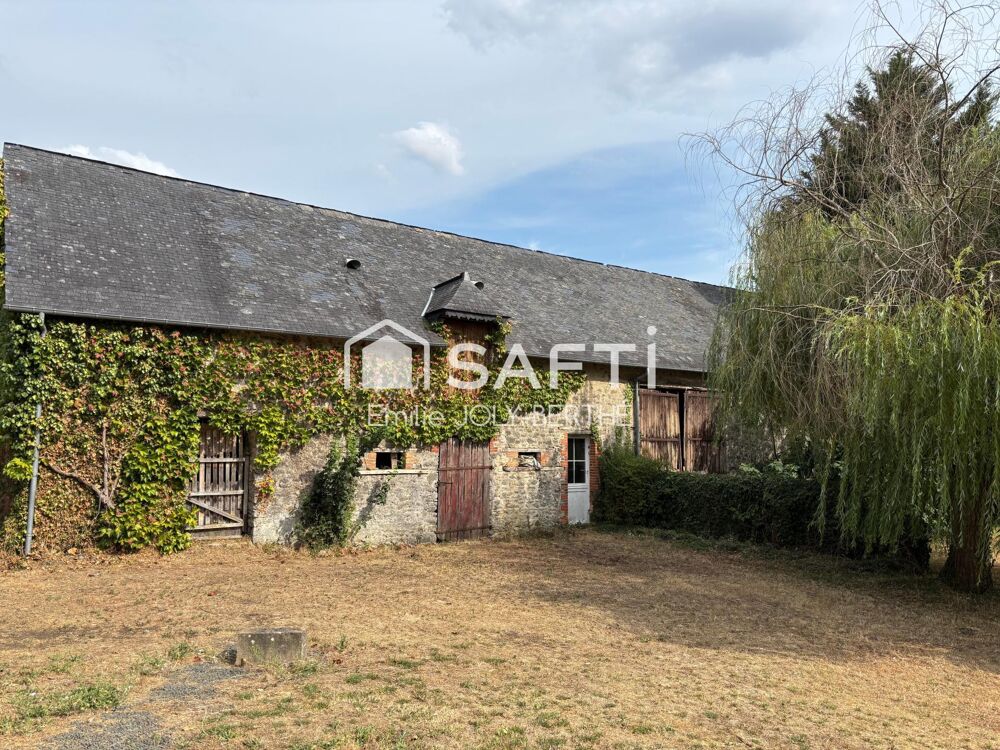 Vente Maison Corps de ferme avec dépendances sur plus de 5 hectares – Cossé-en-Champagne / 53340 Cosse-en-champagne