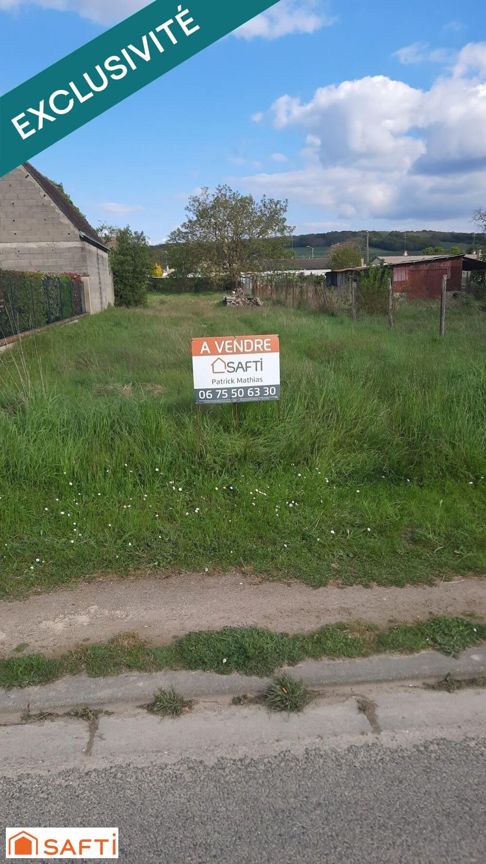 Vente Terrain Sud de Sens terrain à bâtir de: 1080m2 Veron