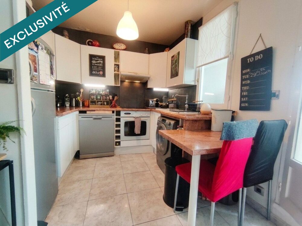 Vente Appartement MONTPELLIER 76 M2 EXPOSÉ SUD AVEC STATIONNEMENT ET CAVE Montpellier