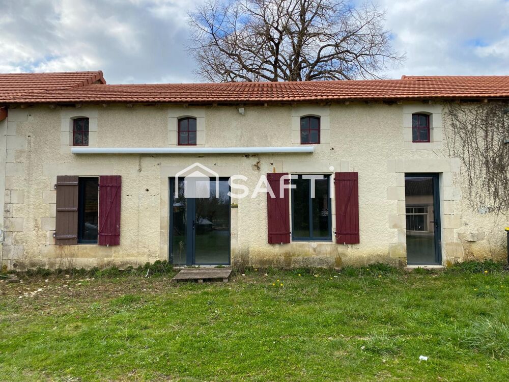 Vente Maison Corps de ferme 500m2 sur un terrain clos 1.5 ha Lhommaize