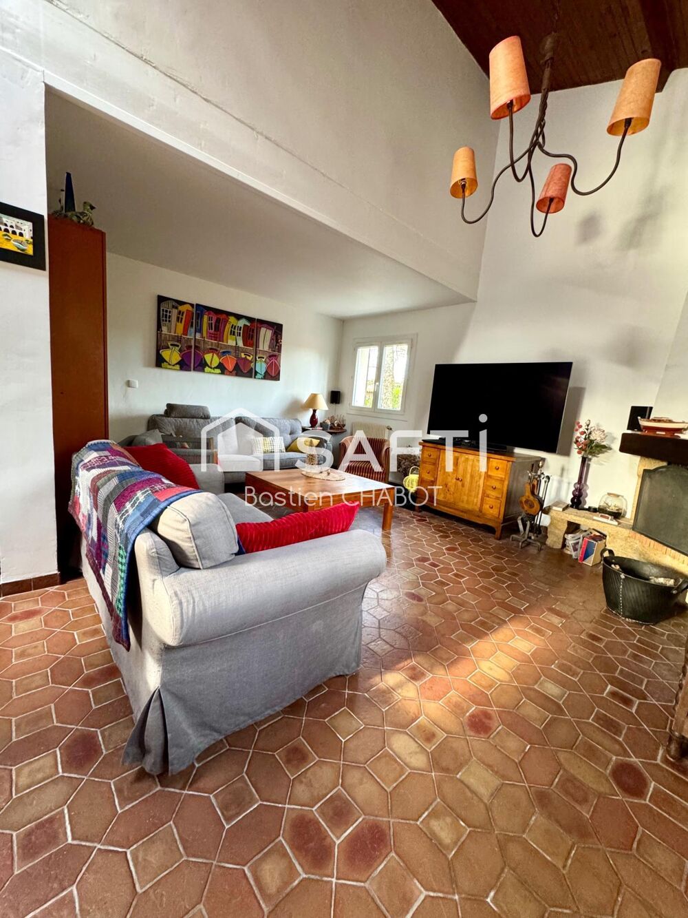 � vendre  Maison Saint-Jean-d'Illac (33127)