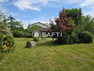  Maison � vendre 9 pi�ces 218 m� Couffouleux