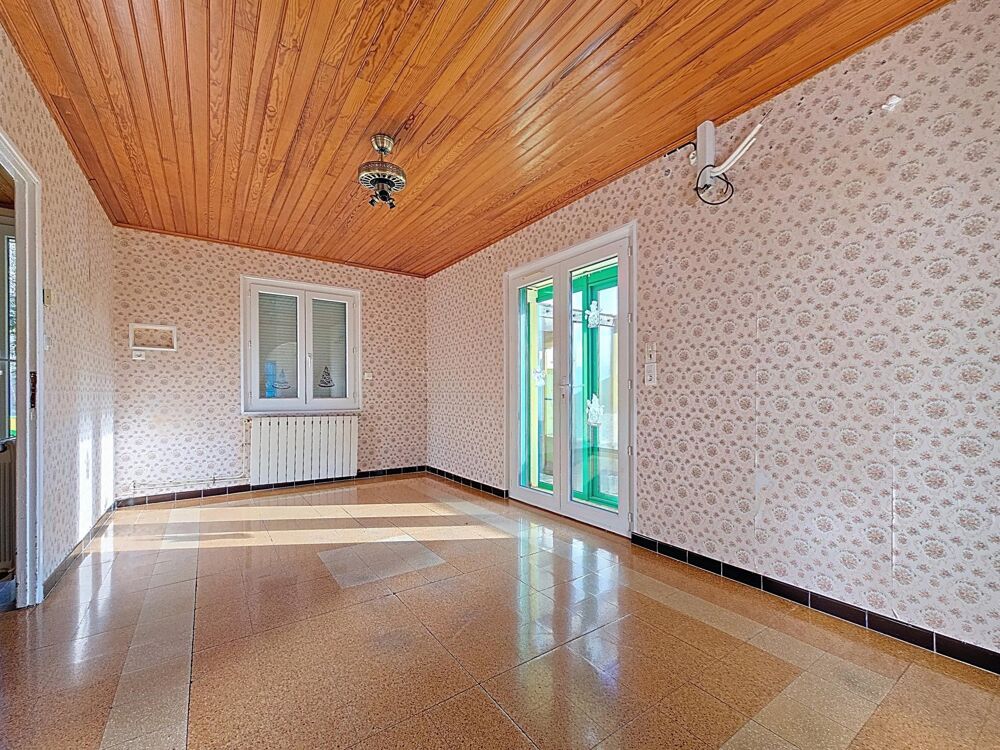 Maison de ville individuelle de plain-pied  Bien atypique à fort potentiel à Bédarieux