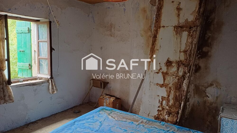 Vente Maison Amoureux de vieilles pierres et passionnés de rénovation, voici un projet qui mérite votre attention ! Lacrouzette