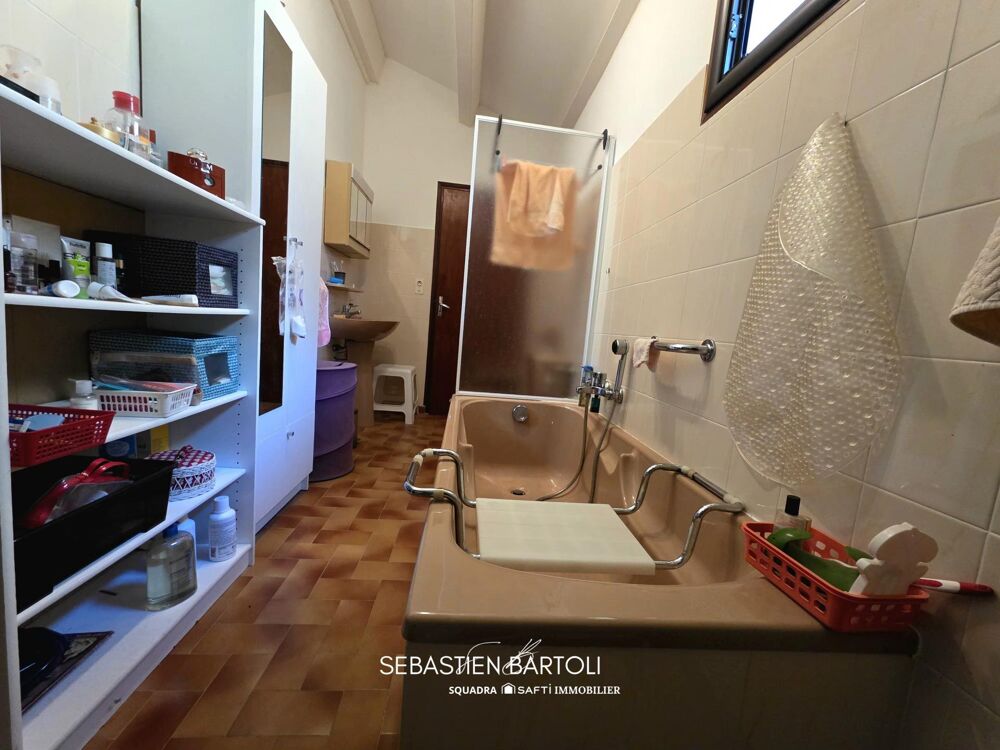 à vendre  Maison Sotta (20146)