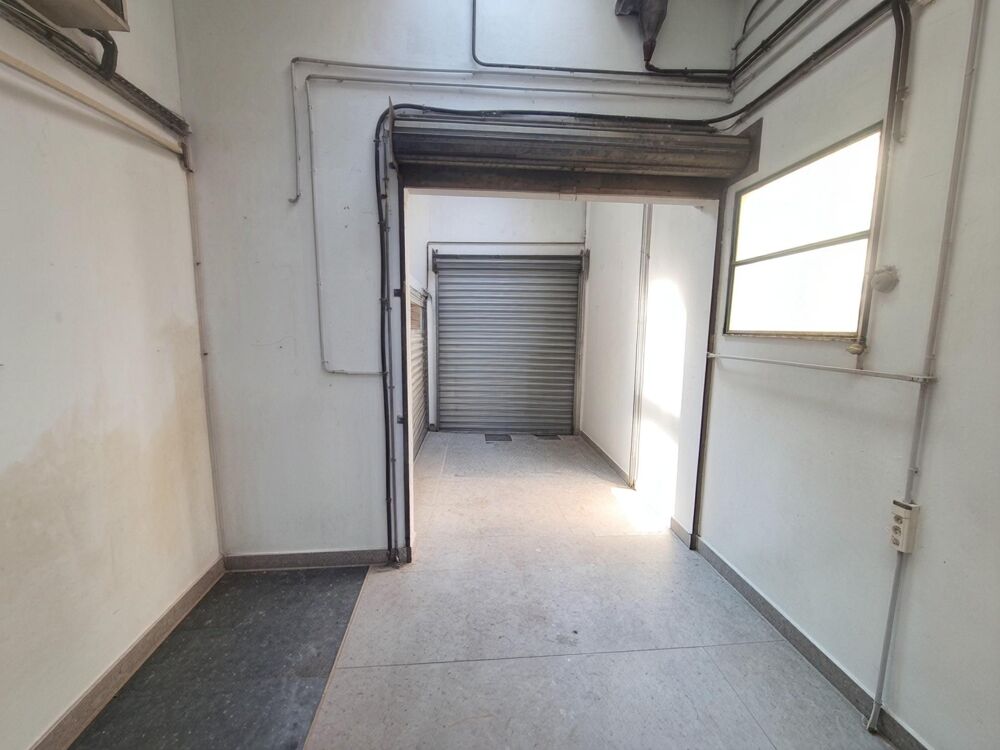 Vente Appartement Loft atypique 65m² à réinventer Pantin