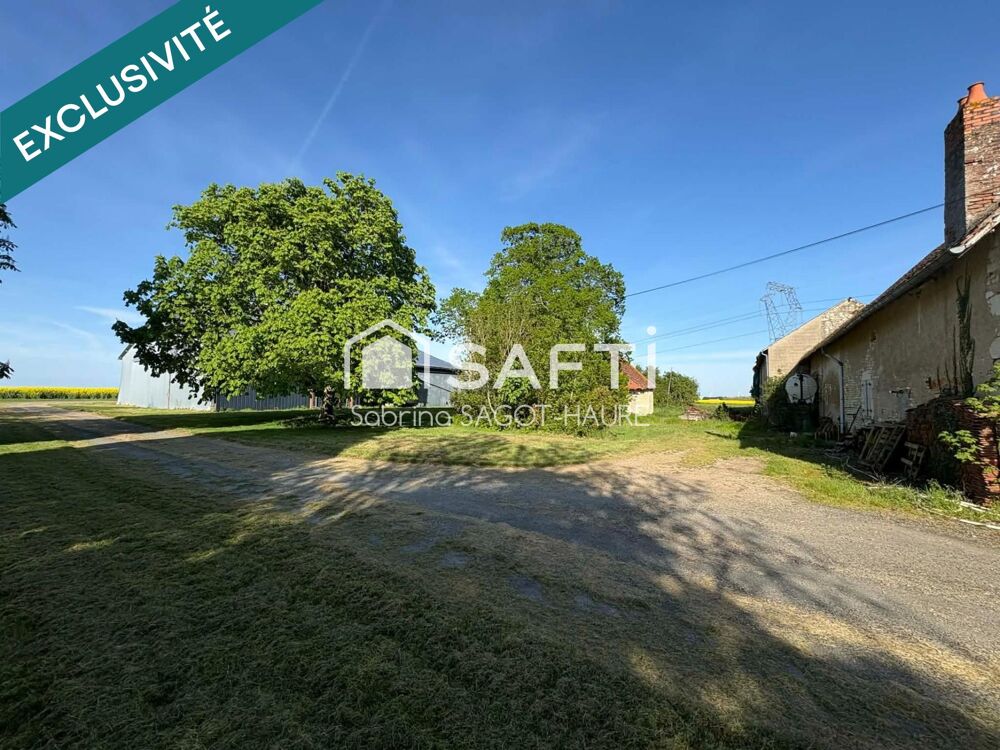 Vente Maison Corps de ferme isolé avec grange et grand terrain Chouday