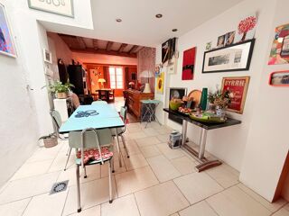  Immeuble à vendre 128 m²