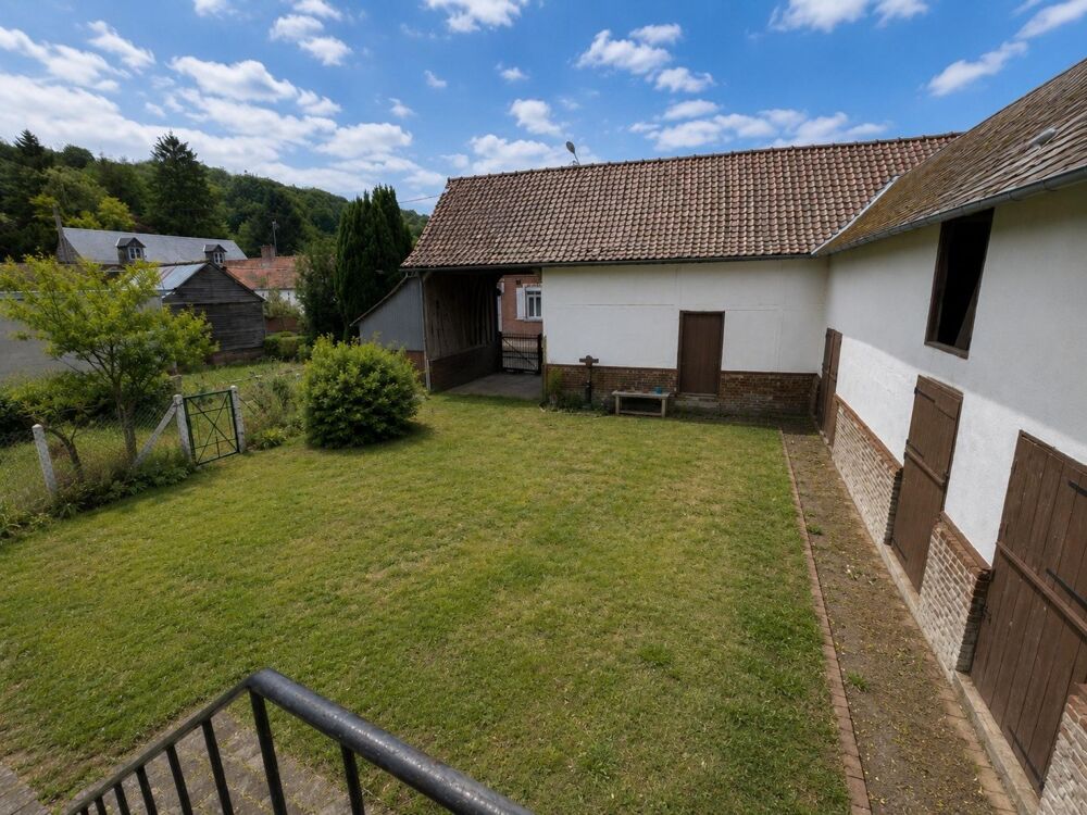 Vente Maison Maison de plain-pied avec dépendances et jardin Toeufles