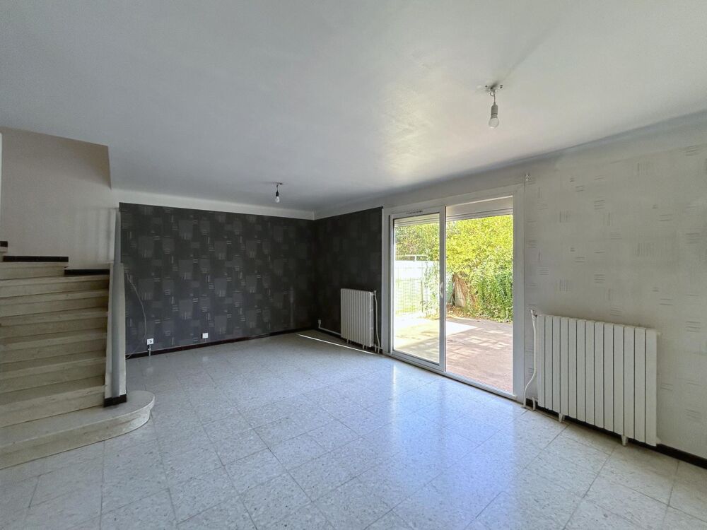 Maison familiale climatisée 3 chambres et garage