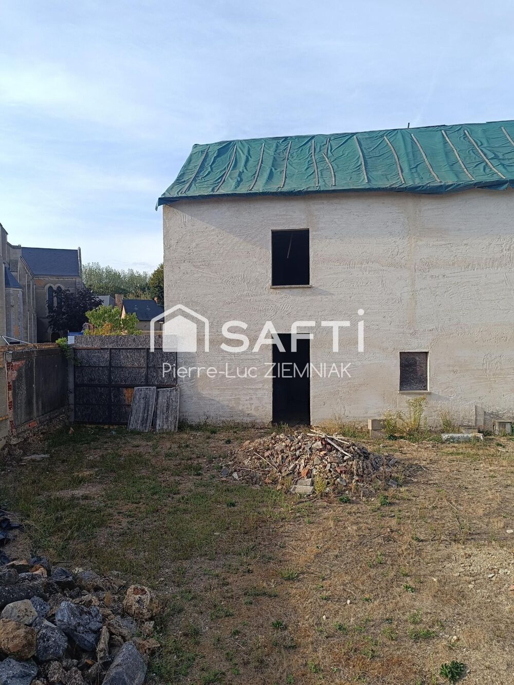 Bâtisse à rénover 85 m²