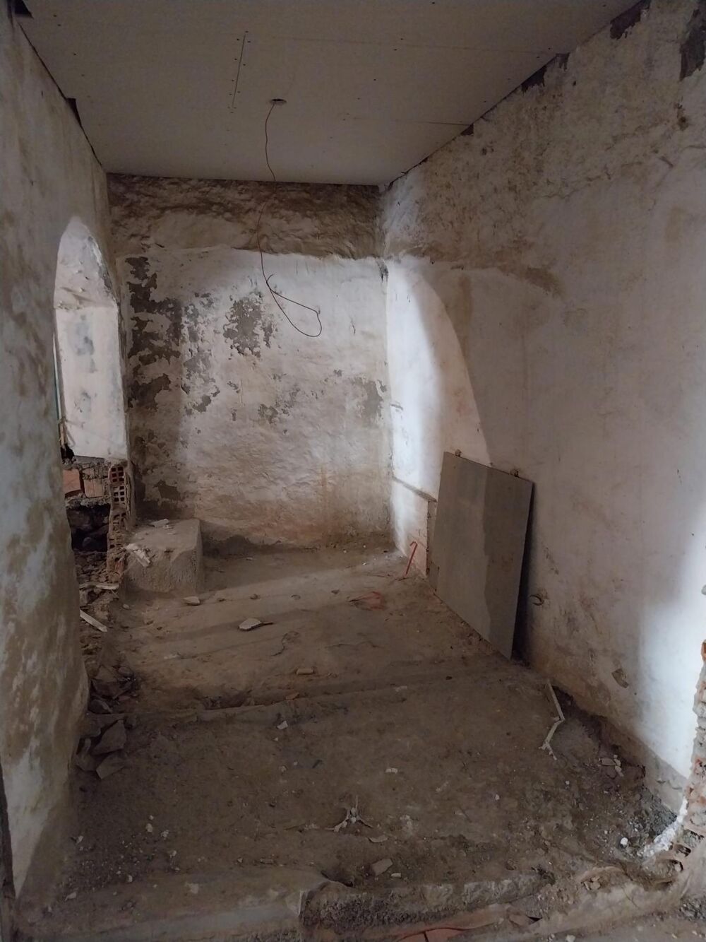Vente Maison Maison de village à rénover au fort potentiel. Saint-couat-d'aude