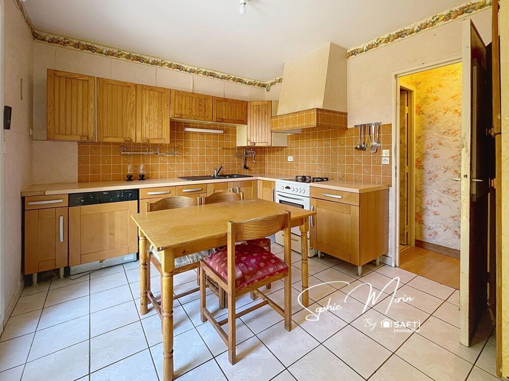 LANNION  MAISON FAMILIALE DE 122 m²  4 CHAMBRES  JARDIN  TERRASSE PLEIN SUD