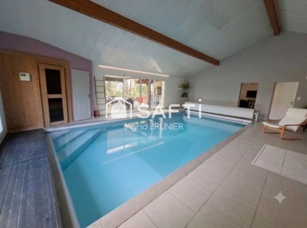 Vente Maison Villa avec piscine intérieure Nattages