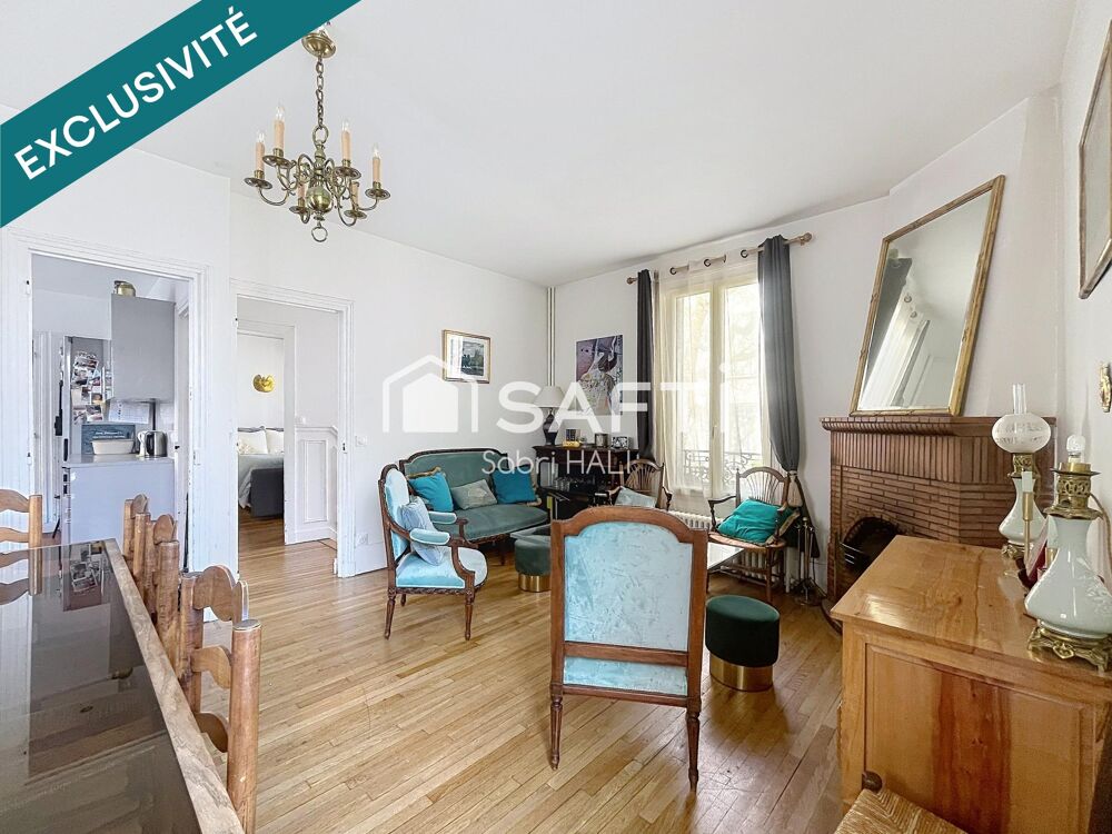 Vente Maison Maison - Courbevoie République - 3 chambres  Charme de l'ancien, Cheminée, grand Garage, triple éxposition. Courbevoie