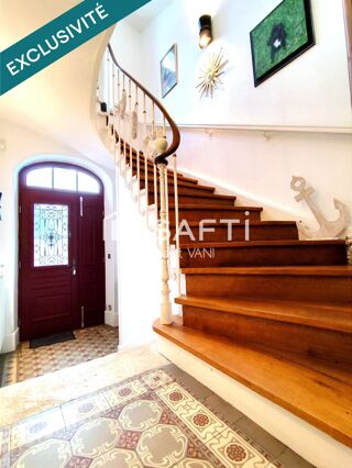  Maison � vendre 9 pi�ces 216 m�