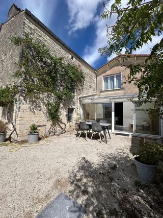 Vente Maison Superbe maison rénovée avec dépendance ! Mauze-sur-le-mignon