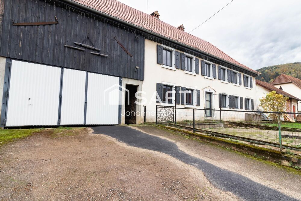 Vente Maison Maison de caractère de 222 m² avec dépendances et fort potentiel sur un terrain de 7 ares Husseren-wesserling