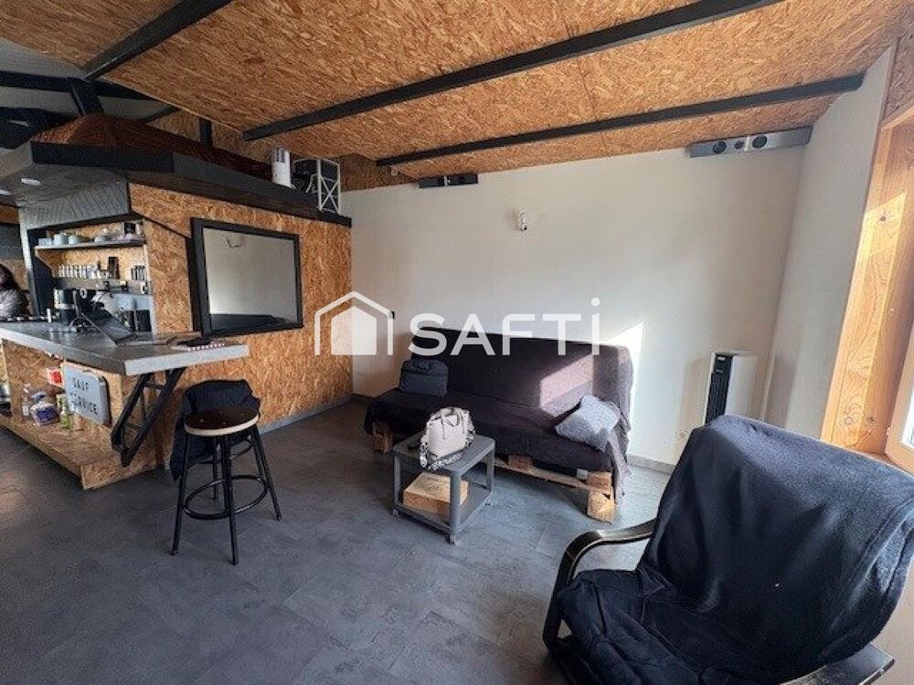 Location Appartement Grand studio et terrasse au centre de Labouheyre Labouheyre