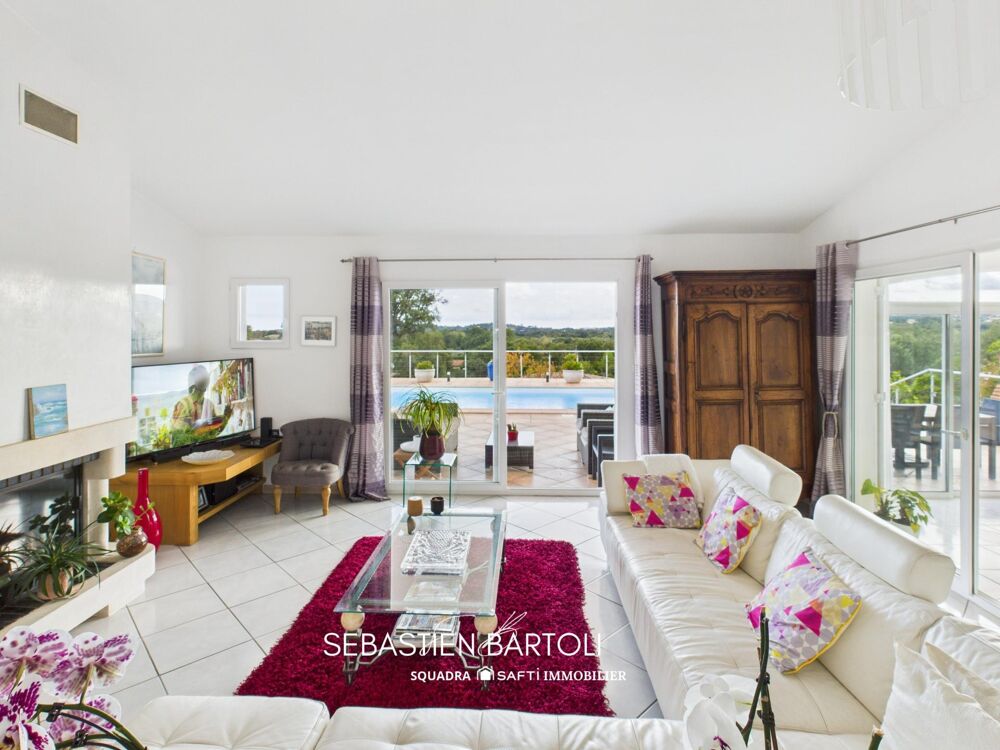 à vendre  Maison Ste Lucie De Porto Vecchio (20144)