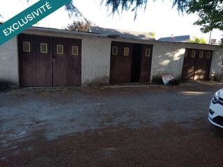  Parking / Garage à vendre 93 m²
