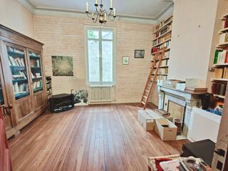  Maison à vendre 10 pièces 302 m²