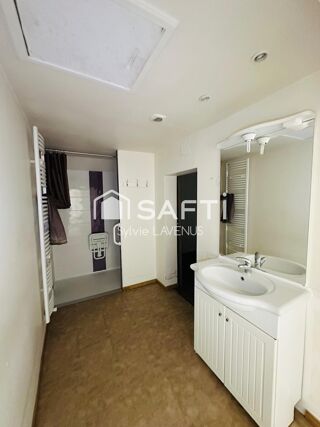  Maison � vendre 7 pi�ces 180 m�