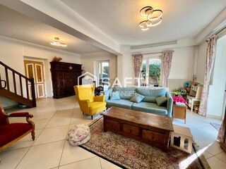  Maison � vendre 7 pi�ces 195 m�