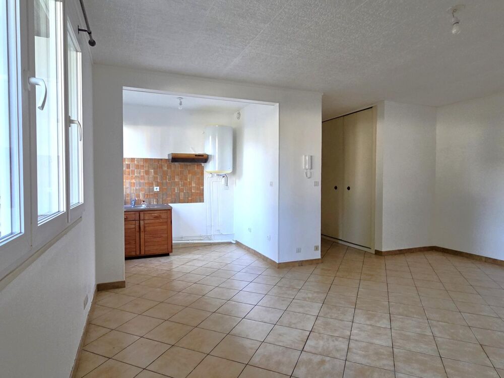 Vente Appartement T2 lumineux avec cave et parking au cœur de Limay Limay
