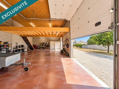   BÂTIMENT INDUSTRIEL de 2002 – ENV. 330 M² EXPLOITABLES – TERRAIN ENV. 900 M² 
