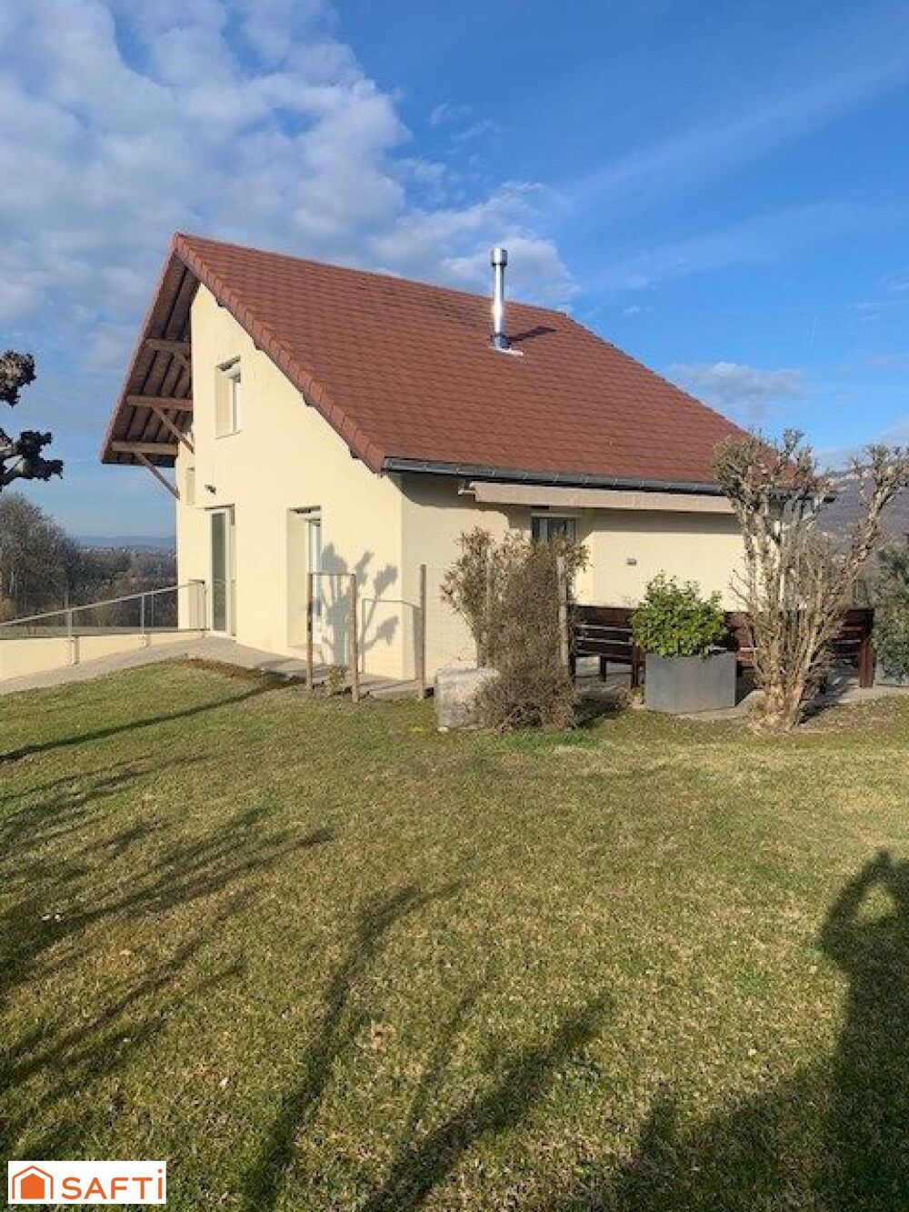 Vente Maison A vendre très belle villa de 89 m2 avec grand terrain située sur la Commune de Brens Brens