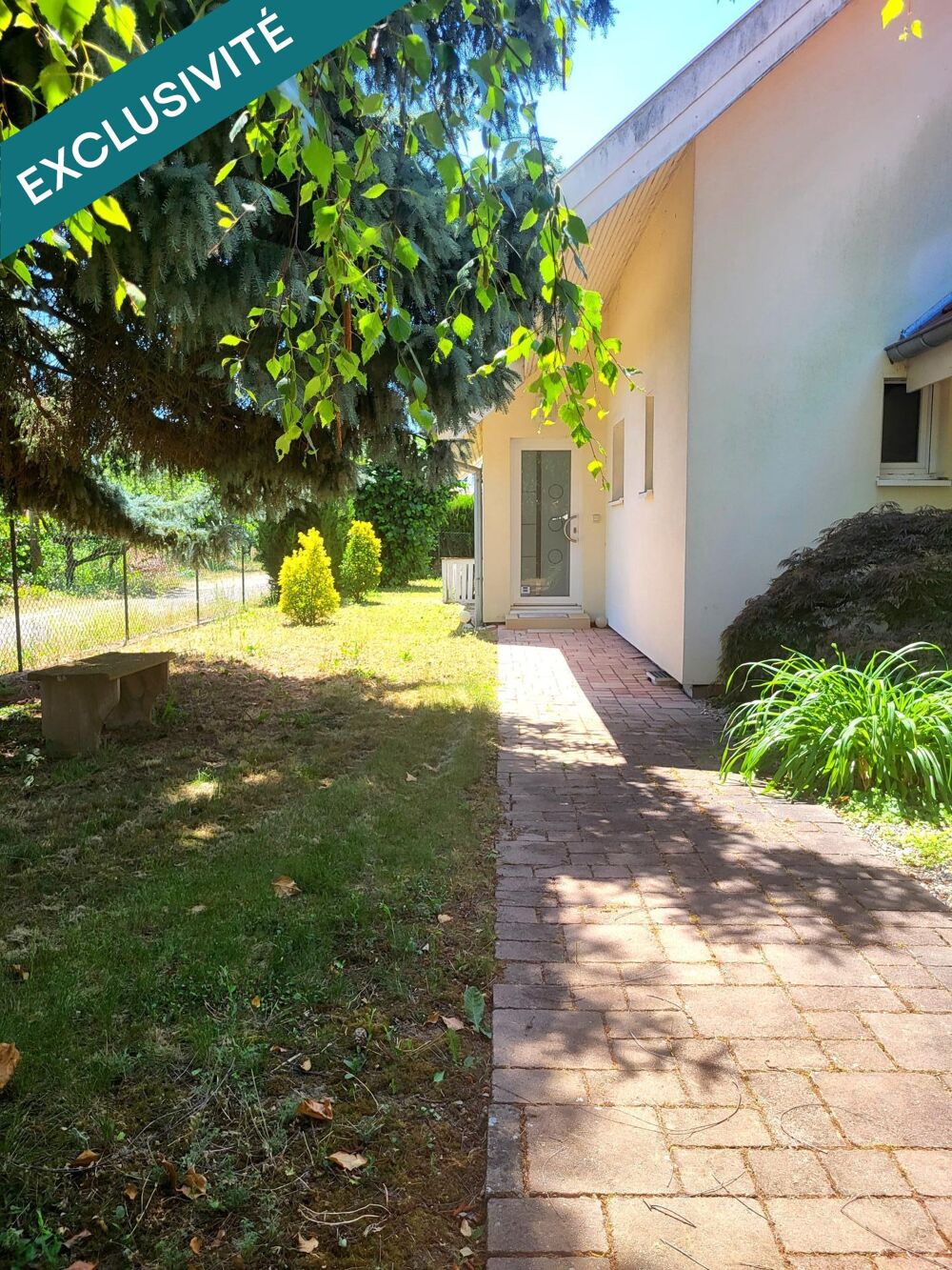 Jolie maison de 116m2 dans un écrin de verdure.
