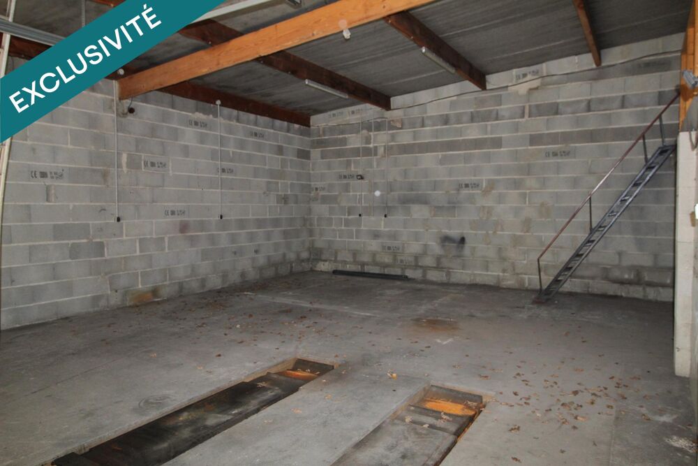 Grand garage 120 m² sur terrain de 1000 m²
