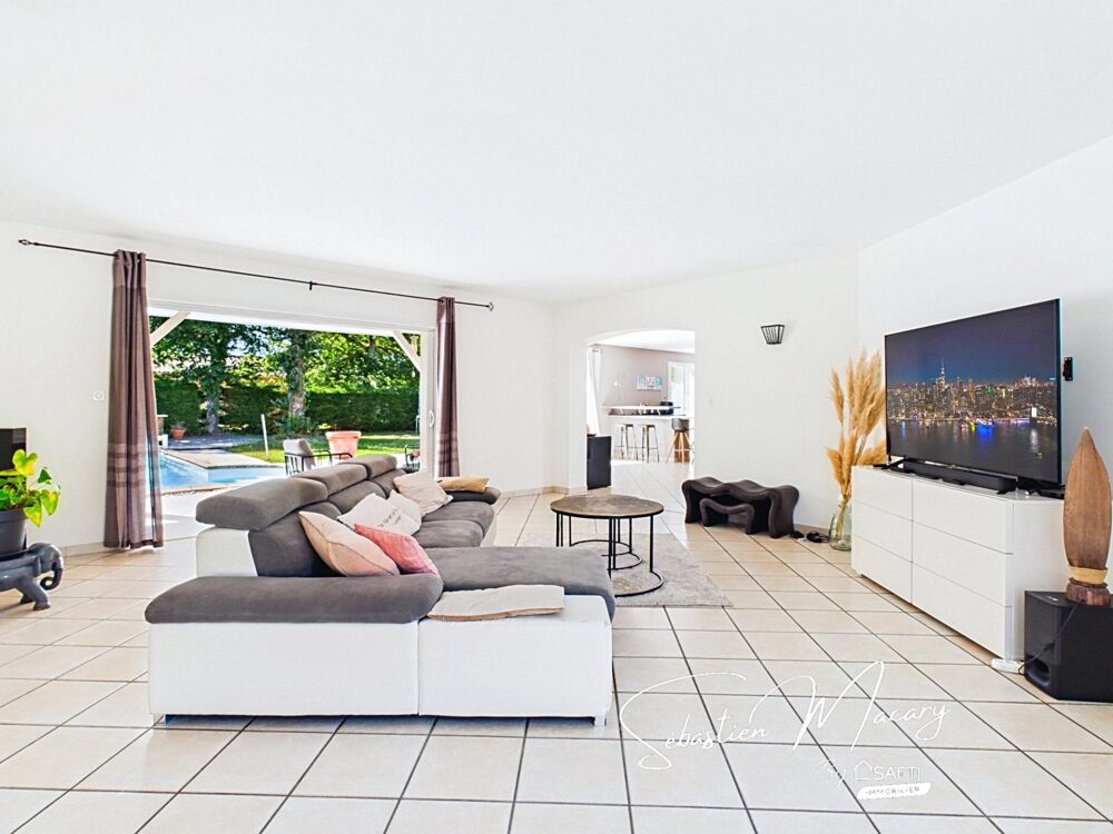 Vente Maison Arsac - Maison familiale 4 chambres avec piscine Arsac